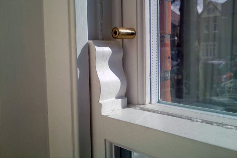 Salisbury Sash Window Repairs covers all aspects of sash windows. Repairs, renovation or even replacements. Servicing Sailisbury, Bemerton, Lower Bemerton, Bemerton Heath, Hampton Park, Churchfields, East Harnham, Laverstock, Ford and 