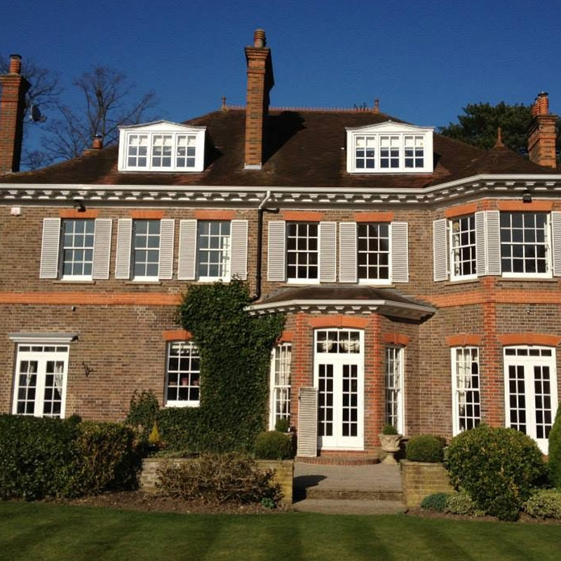 Sailisbury Sash Window Repairs covers all aspects of sash windows. Repairs, renovation or even replacements. Servicing Sailisbury, Bemerton, Lower Bemerton, Bemerton Heath, Hampton Park, Churchfields, East Harnham, Laverstock, Ford and 